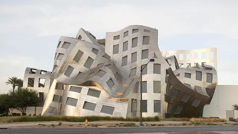 Parametric Architecture -- Nothing is Impossible in Architecture